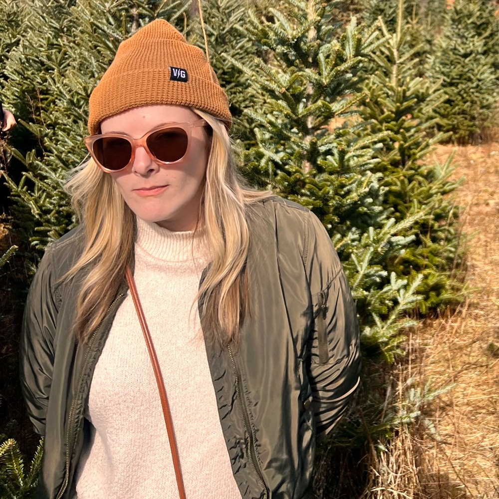 Meet your Posher, Alyssa